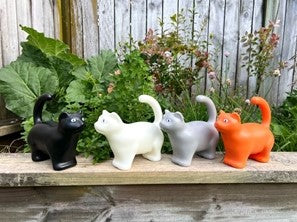 Outdoor: Cat Watering Cans