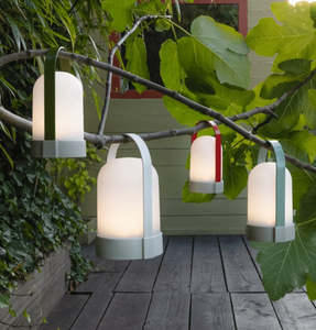 LED lamps with USB charging