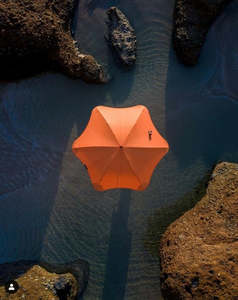 Blunt Umbrellas: Blunt Classic  - big, strong umbrella