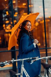 Blunt Umbrellas: Blunt Metro Umbrella - small folding umbrellas