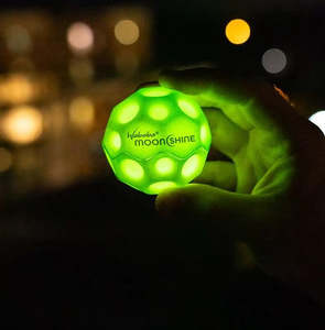 Secret Santa Gifts 20 Or Under: Flashing Moonball