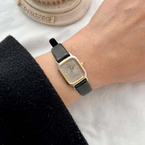 Birth Year Watches 1990: Seiko Exceline Silver Textured Dial Women’s Watch