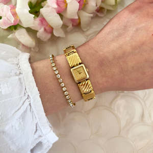 Birth Year Watches 1985: Seiko Unique Dainty Gold Bracelet Watch with Square Dial