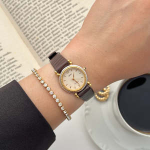 Birth Year Watches 1985: Seiko Two Toned Rope Bezel Woman's Watch