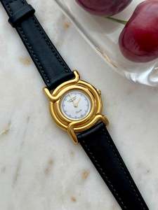 The Heirloom Collection: Longines Sculptural Gold Toned Round Women's Watch