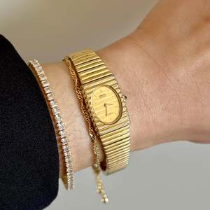 Seiko Ladies: Seiko Gold Women's Watch with Bamboo Bracelet