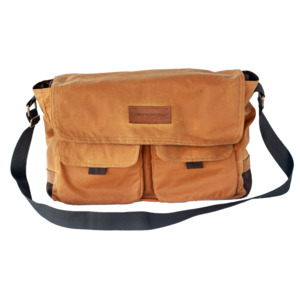 Countryoutfitters: The Ryebuck Oilskin Everyday Bag | Man Bag