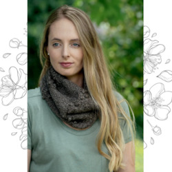 Bath: MacKenzie Cowl Pattern