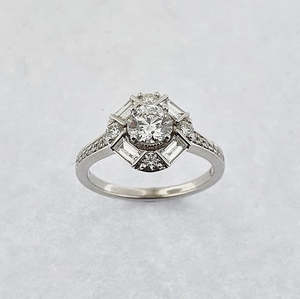 Diamond 18ct Gold Cluster Ring