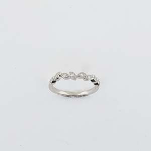 Diamond 18ct White Gold Ring