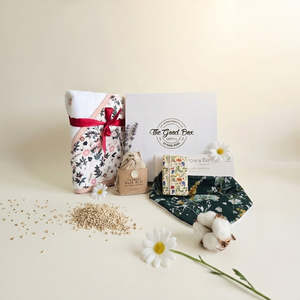baby: Cuddle & Care Baby Gift Box