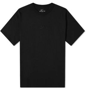 Nike Footwear: Nike Premium Essentials Tee Loose Fit / Black