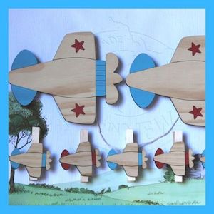 Plane Art Pegs Clearance