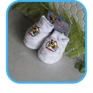 Newborn Buzzy Bee Booties