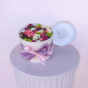 Pretty Petaly Things: THE FLOWER BOX