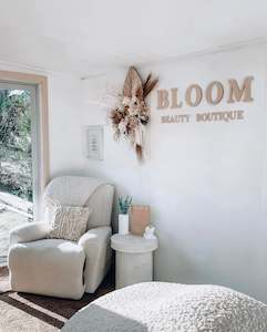 Products: Custom Dried Wall Arrangements