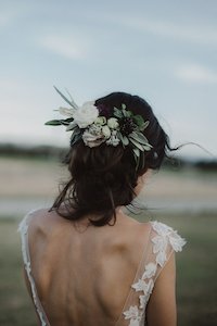 Online Wedding Flowers: Hair piece