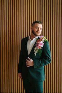 Online Wedding Flowers: Lapel Florals - Florist's Design