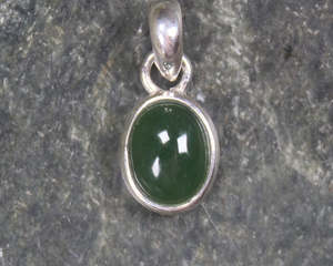 Sterling Silver Necklaces: NZ Greenstone XSmall Sterling Silver Pendant (BM337) Kawakawa Pounamu