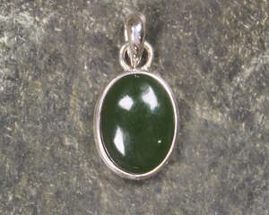 NZ Greenstone Small Sterling Silver Pendant (BM358) Kawakawa Pounamu