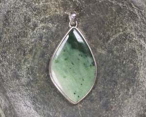 NZ Greenstone Large Sterling Silver Pendant (BM569) Kawakawa Pounamu