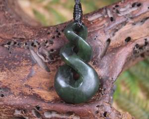 NZ Greenstone Small Twist Pendant (BH071) Kawakawa Pounamu