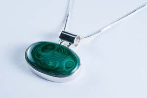 Gemstone Necklace: Malachite Sterling Silver Pendant (S133)