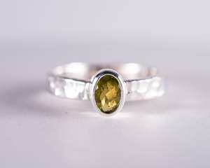Green Tourmaline Sterling Silver Ring Size 7 (BM601)