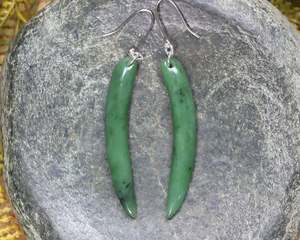 Earrings: NZ Greenstone Medium Huia Beak Earrings (BK870) Hapopo Pounamu