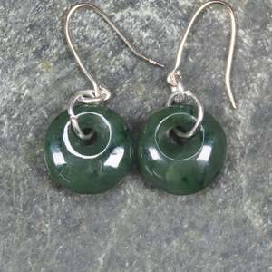 NZ Greenstone XSmall Porowhita Earrings (BM256) Kawakawa Pounamu