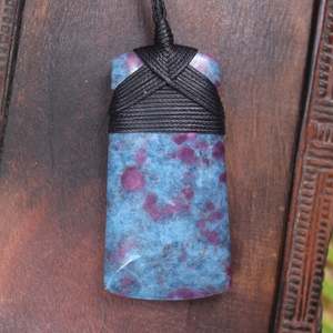 Pendants: Kyanite with Ruby Medium Toki Pendant (BP703)