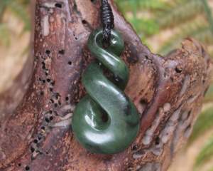 NZ Greenstone Small Twist Pendant (BH040) Kawakawa Pounamu
