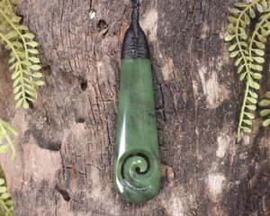 NZ Greenstone Large Roimata with Koru Pendant (BK465) Hapopo Pounamu