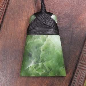 NZ Greenstone Small Toki Pendant (BP253) Hapopo Pounamu