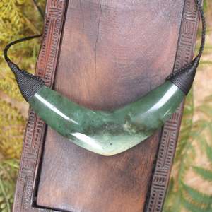 NZ Greenstone XLarge Kōuma Breastplate Pendant (BP690) Hapopo Pounamu