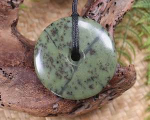 NZ Greenstone Large Porowhita Pendant (AZ770) Rimu Pounamu
