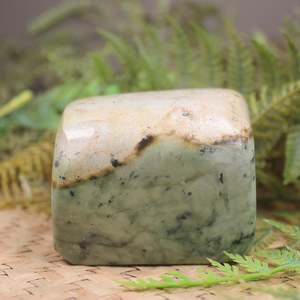 NZ Greenstone Freeform Touchstone Sculpture (BP187) Flower Jade Pounamu