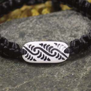 Bone Adjustable Cord Bracelet (BN372)