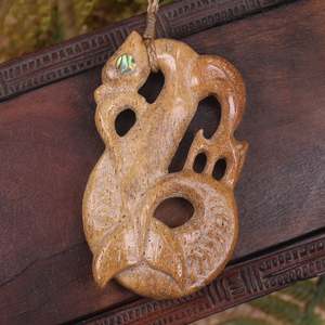 Bone Carvings Nz: NZ Whale Bone Large Manaia Pendant (BH862) NZ SALE ONLY