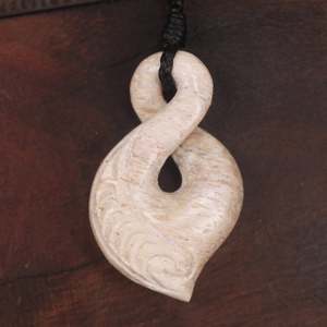 NZ Whale Bone Small Twist Pendant (BP039) NZ SALE ONLY