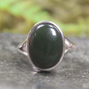 NZ Greenstone Sterling Silver Ring S9 (BM239) Kawakawa Pounamu