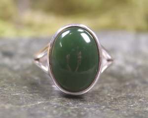 NZ Greenstone Sterling Silver Ring S9 (BM250) Kawakawa Pounamu