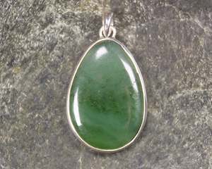 NZ Greenstone Medium Sterling Silver Pendant (BM500) Hapopo Pounamu