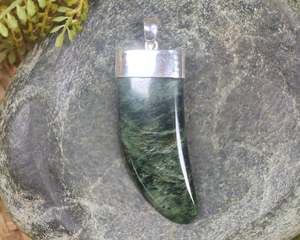 NZ Greenstone Sterling Silver Large Niho Taniwha Tooth Pendant (BM300) Flower Jade Pounamu