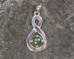 NZ Greenstone Sterling Silver Medium Twist Pendant (BM330) Hapopo Pounamu