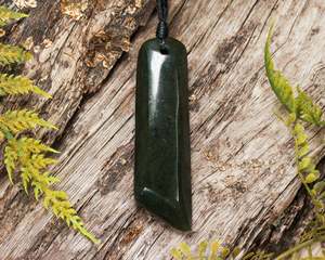 NZ Greenstone Medium Freeform Toki Pendant (BP203) Rimu Pounamu
