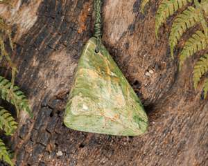 NZ Greenstone Small Freeform Pendant (BN176) Flower Jade Pounamu