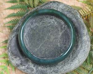 NZ Greenstone Bangle 66mm (BA151) Hapopo Pounamu