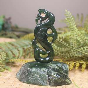 Pounamu Sculptures Touchstones: NZ Greenstone Manaia Sculpture (BT254) Rimu Pounamu