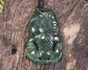 NZ Greenstone Small Hei Tiki Pendant (BK878) Kawakawa Pounamu
